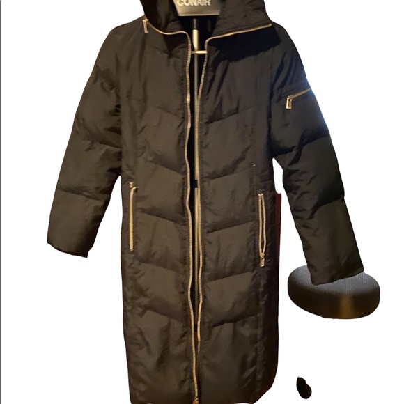 Michael Kors Jackets & Blazers - Michael Kors down filled jacket